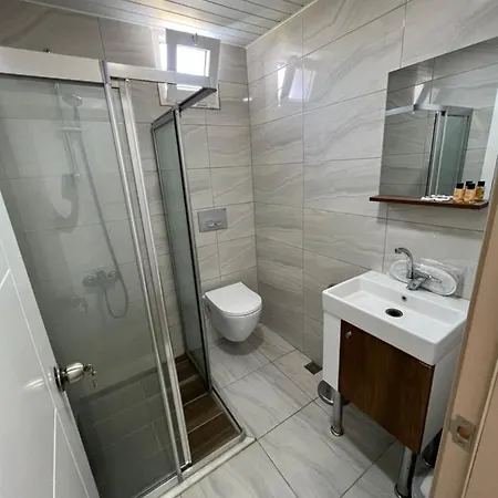 Esmeralda Butik 3* Kızılot