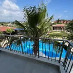 Esmeralda Butik 3*