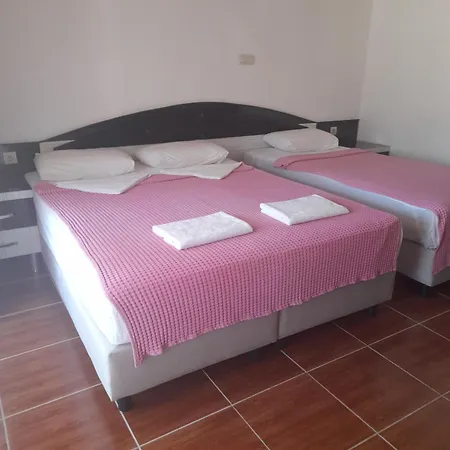Hotell Esmeralda Butik Kızılot