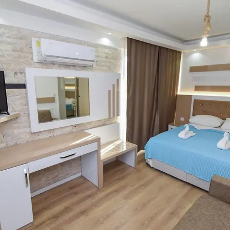 Hotel Esmeralda Butik 3*